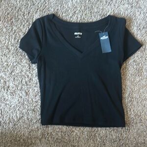 black holister crop top